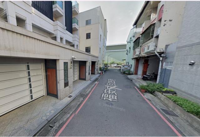 台中西屯透天法拍-1